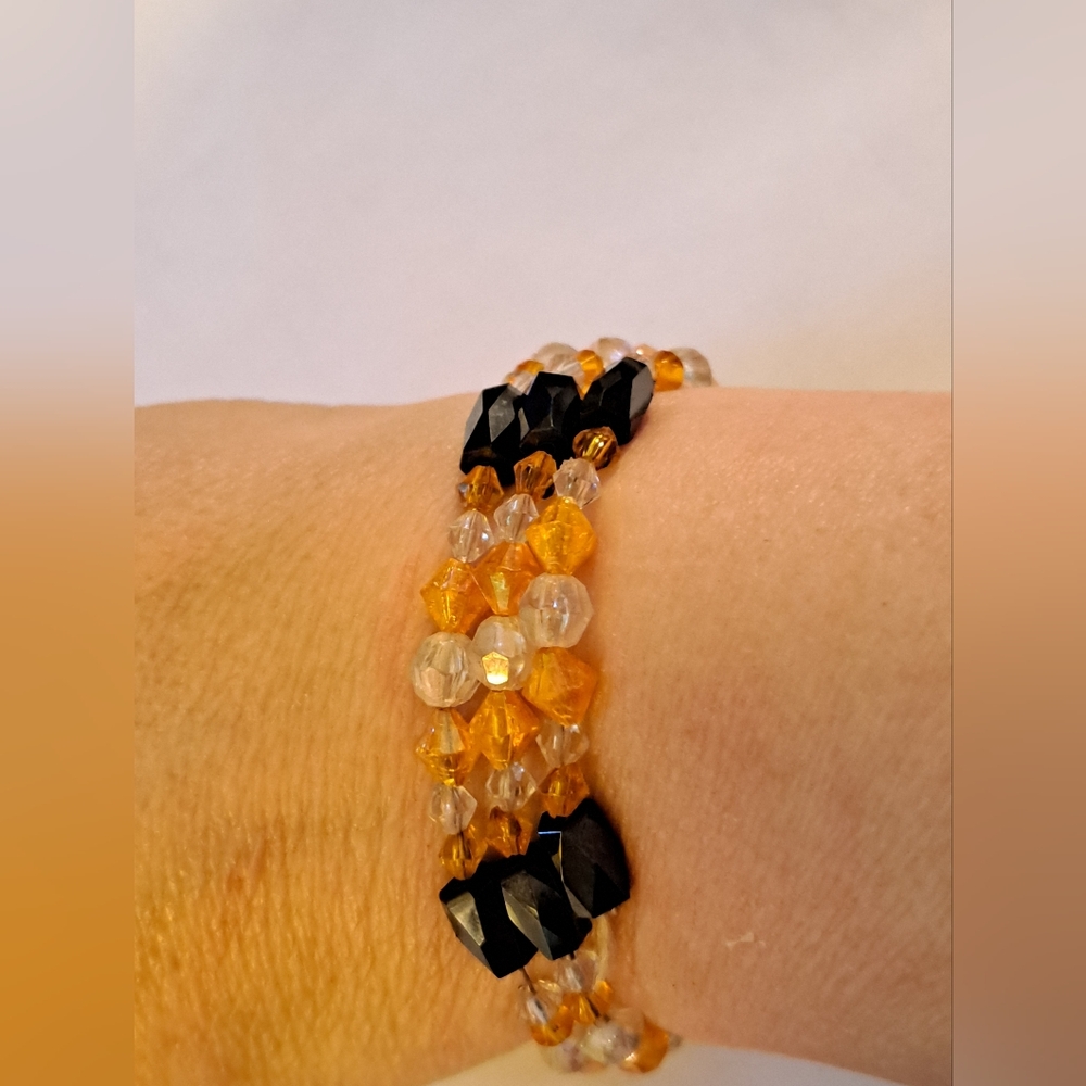 Magnet Fidget Black and Orange Beaded Bracelet